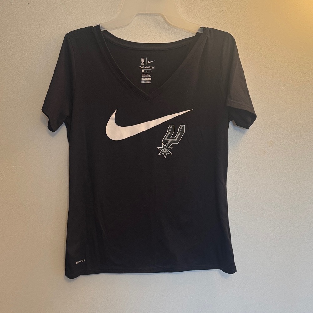 Nike Women's Black Short Sleeve Dr Fit SPURS NBA Tee